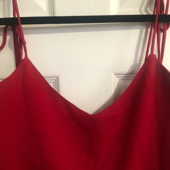 NWT Glamorous Cami Top with Tassel Tie Details - Picture 9 of 10